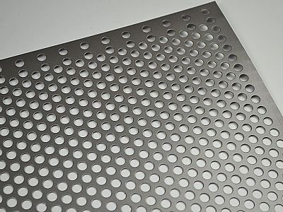 不锈钢冲孔网板厂家 高性价金属冲孔网 冲孔网价格表